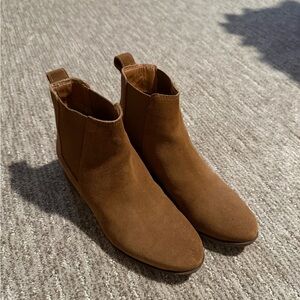 Steve Madden Brown Ankle Boots